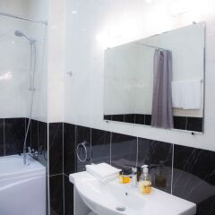 Гостиница Leto Apartments в Санкт-Петербурге отзывы, цены и фото номеров - забронировать гостиницу Leto Apartments онлайн Санкт-Петербург ванная фото 2