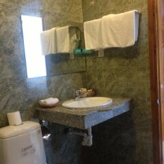 Отель Hong Thien 1 Hotel Вьетнам, Хюэ - отзывы, цены и фото номеров - забронировать отель Hong Thien 1 Hotel онлайн ванная фото 2