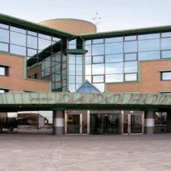 Dado Hotel International Парма парковка