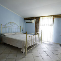 Отель Гостевой Дом Villa Rocla Италия, Торре-Аннунциата - отзывы, цены и фото номеров - забронировать отель Гостевой Дом Villa Rocla онлайн комната для гостей фото 5
