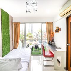Апартаменты Bangkok Two Bedroom Apartment Бангкок балкон