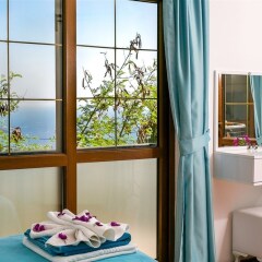 Villa Karsak by Akdenizvillam Турция, Калкан - отзывы, цены и фото номеров - забронировать отель Villa Karsak by Akdenizvillam онлайн ванная