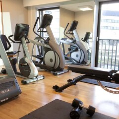 Отель Courtyard by Marriott Amsterdam Arena Atlas Нидерланды, Амстердам - 1 отзыв об отеле, цены и фото номеров - забронировать отель Courtyard by Marriott Amsterdam Arena Atlas онлайн фитнесс-зал фото 4