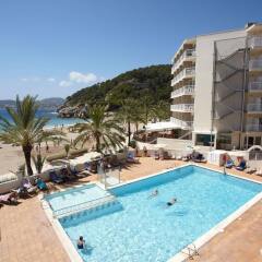 Отель Grupotel Cala San Vicente бассейн фото 3