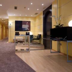 Hotel Arrizul Center Сан-Себастьян интерьер отеля