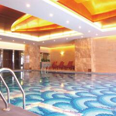 Leeden Hotel Guangzhou бассейн