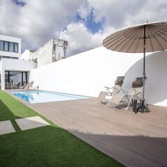 Отель Praia de Santos - Exclusive Guest House Португалия, Понта-Делгада - отзывы, цены и фото номеров - забронировать отель Praia de Santos - Exclusive Guest House онлайн бассейн фото 2