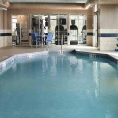 Отель Homewood Suites by Hilton Columbus/OSU, OH США, Верхний Арлингтон - отзывы, цены и фото номеров - забронировать отель Homewood Suites by Hilton Columbus/OSU, OH онлайн бассейн