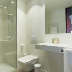 Отель Apartamentos Xereca - Ibiza Port ванная фото 2