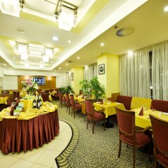 Отель Ramada by Wyndham Prague City Centre Чехия, Прага - - забронировать отель Ramada by Wyndham Prague City Centre, цены и фото номеров питание фото 2