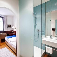 Отель Altstadthotel Wolf Зальцбург ванная