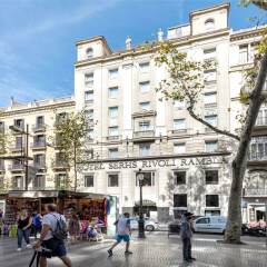 Hotel Serhs Rivoli Rambla городской автобус