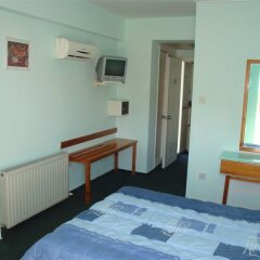 San Remo Hotel in Larnaca, Cyprus from 56$, photos, reviews - zenhotels.com guestroom photo 3