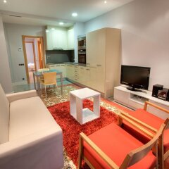 Отель Tamarit Apartments Испания, Барселона - отзывы, цены и фото номеров - забронировать отель Tamarit Apartments онлайн комната для гостей