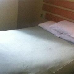 Xingyue Hostel (Shapingba) комната для гостей