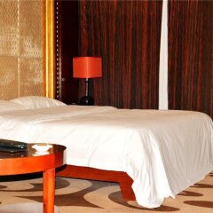 Century Palace Hotel в номере