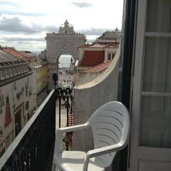 Lisbon Riverview Hostel Лиссабон балкон
