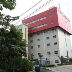 Guangzhou Gangwan Business hotel парковка