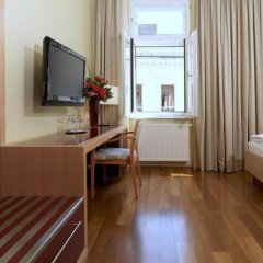Hotel Zipser in Vienna, Austria from 183$, photos, reviews - zenhotels.com room amenities photo 2