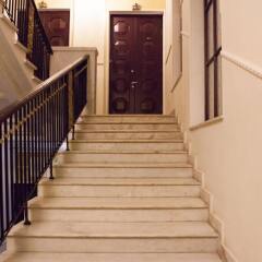Oh So Indie House Hostel интерьер отеля