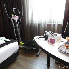 Отель Holiday Inn Genoa City, an IHG Hotel Италия, Генуя - 1 отзыв об отеле, цены и фото номеров - забронировать отель Holiday Inn Genoa City, an IHG Hotel онлайн фото 2