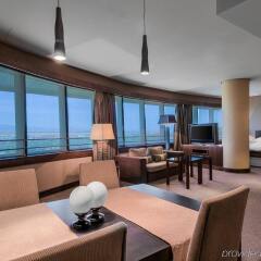 Отель Eurostars Suites Mirasierra Испания, Мадрид - 1 отзыв об отеле, цены и фото номеров - забронировать отель Eurostars Suites Mirasierra онлайн комната для гостей фото 2