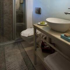 Taskonak Alacati Butik Hotel Чешме ванная фото 2