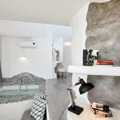 Отель Suites of the Gods Cave Spa бассейн фото 3