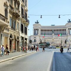 Отель Amazing Suite Vittoriano