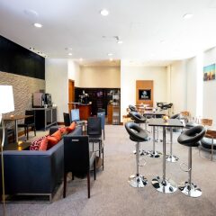 Отель Hilton Liverpool City Centre Великобритания, Ливерпуль - отзывы, цены и фото номеров - забронировать отель Hilton Liverpool City Centre онлайн гостиничный бар