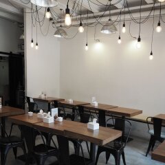 3howw Hostel @ Sukhumvit 21 Бангкок помещение для мероприятий фото 2