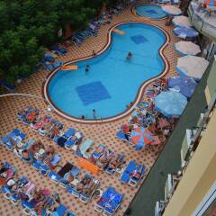 Kleopatra Dreams Beach Hotel - All Inclusive бассейн