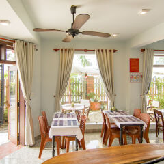 Отель An Bang Seasnail Homestay питание фото 3