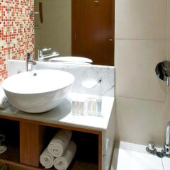 Ramada Chelsea Hotel Al Barsha ванная