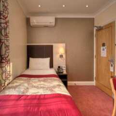 Отель Best Western Buckingham Palace Rd комната для гостей фото 3
