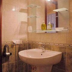 Гостиница Diplomat Hotel Украина, Киев - 6 отзывов об отеле, цены и фото номеров - забронировать гостиницу Diplomat Hotel онлайн ванная фото 3