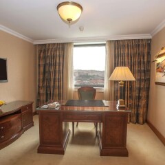 Отель Hilton Prague детские мероприятия фото 2