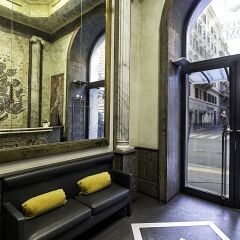 Diplomatic Hotel фитнесс-зал