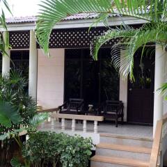 Отель Clean Beach Resort Ланта фото 7