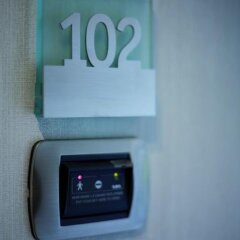 Hotel Ovest Пьяченца сейф в номере