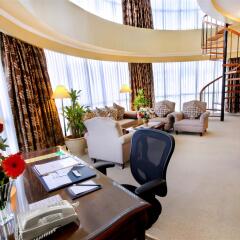Отель Oxford Suites Makati Филиппины, Макати - отзывы, цены и фото номеров - забронировать отель Oxford Suites Makati онлайн интерьер отеля фото 2