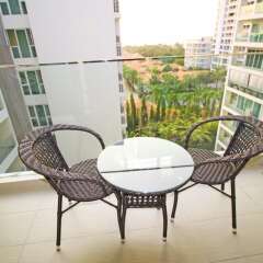 Отель Sunset Boulevard By Pattaya Sunny Rentals Паттайя балкон