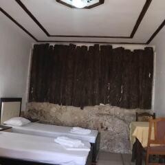 Отель Rooms Merlika Албания, Kruje - отзывы, цены и фото номеров - забронировать отель Rooms Merlika онлайн комната для гостей фото 3