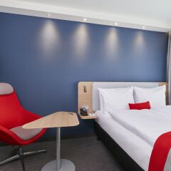 Отель Holiday Inn Express Berlin - Alexanderplatz детские мероприятия фото 2