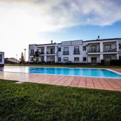 Апартаменты The Beach Apartment Wow by Green Vacations бассейн