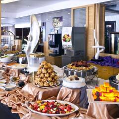 Landmark Hotel Riqqa питание