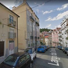 Апартаменты Moniz Blue One-Bedroom Apartment - by LU Holidays