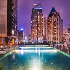 Отель Urbana Sathorn Бангкок бассейн фото 2