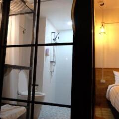 Отель Kailub Rooms Бангкок сейф в номере