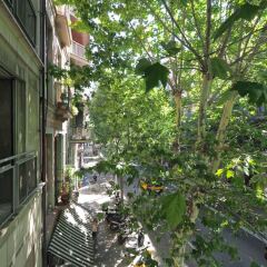 Отель Barcelonaforrent The Gaudi Suites Барселона